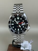 Seiko GMT Bruce Wayne SBSC001 (JDM Edition)