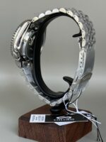 Seiko SKX 5 Sports White GMT SBSC017 (JDM Edition) - Image 3