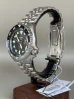 Seiko GMT Bruce Wayne SBSC001 (JDM Edition) - Image 2