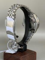 Seiko GMT Bruce Wayne SBSC001 (JDM Edition) - Image 5