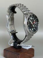 Seiko GMT Bruce Wayne SBSC001 (JDM Edition) - Image 3