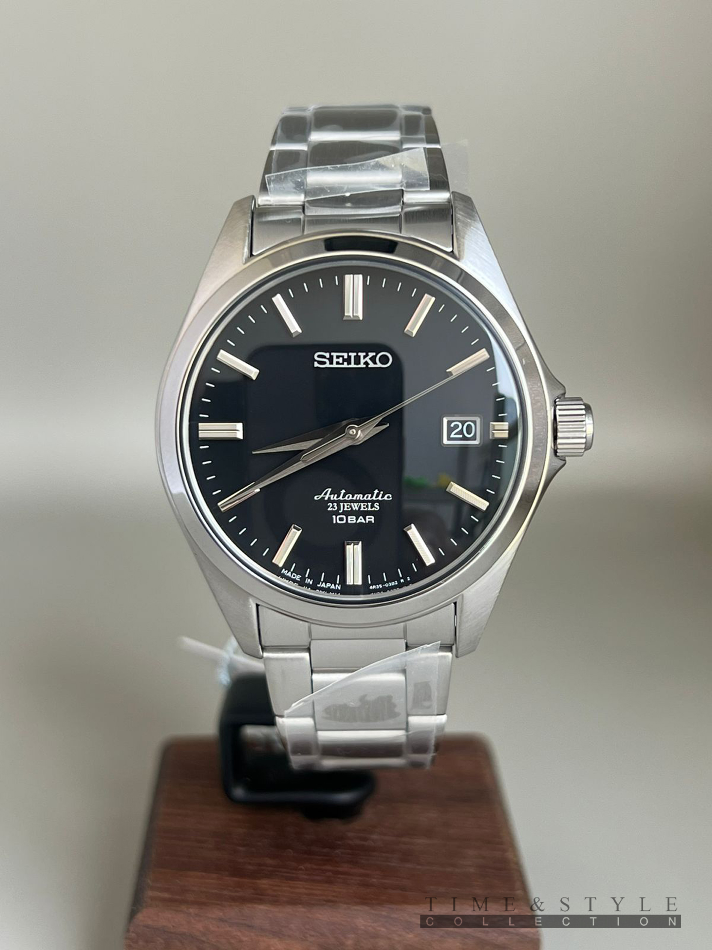 WhatsApp Image 2025-10-15 at 2.28.41 PM Seiko SARB ALTERNATIVE SZSB012 (Made In Japan - Image 1